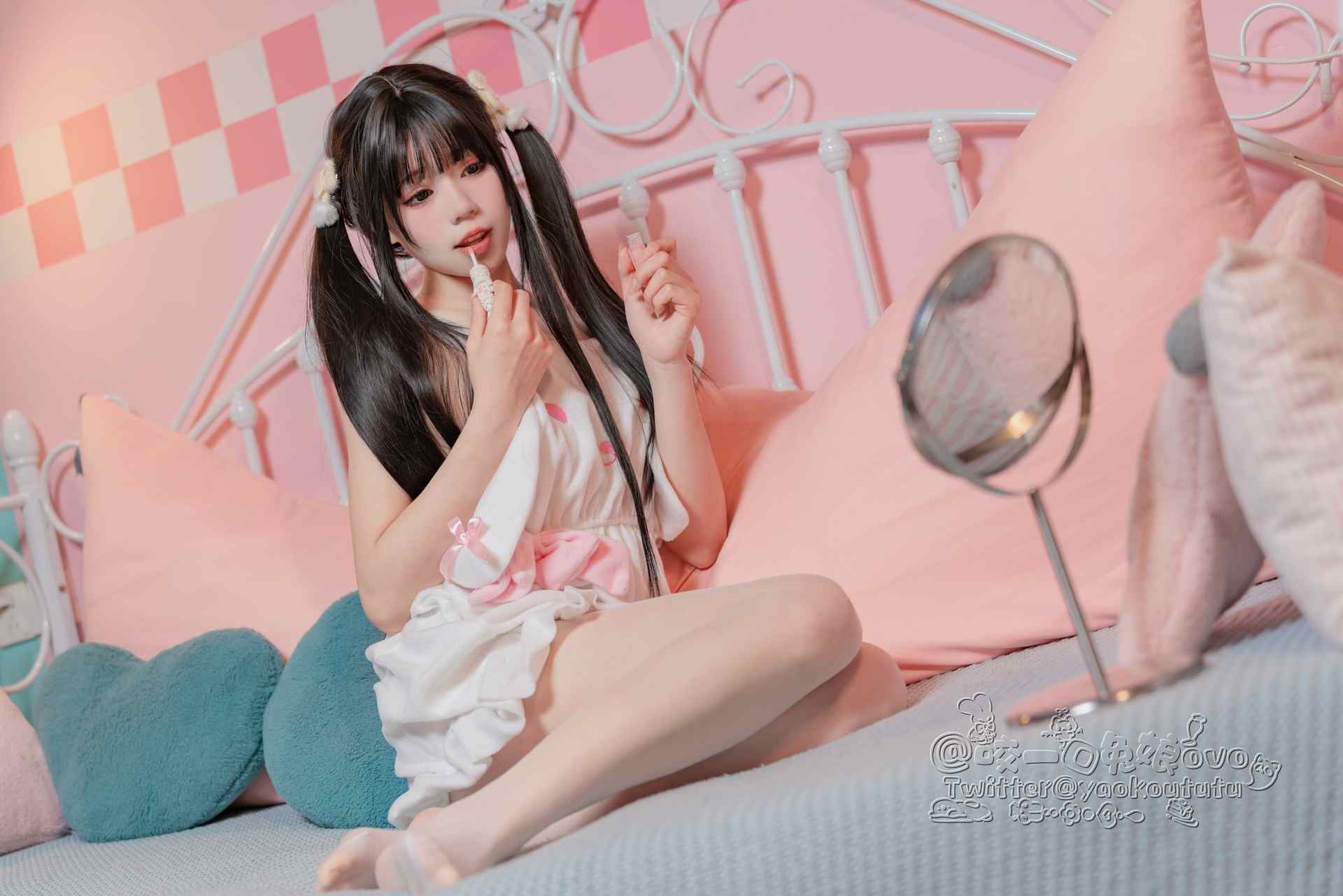 NO.007咬一口兔娘100里程碑奖励【20P】-可宝主