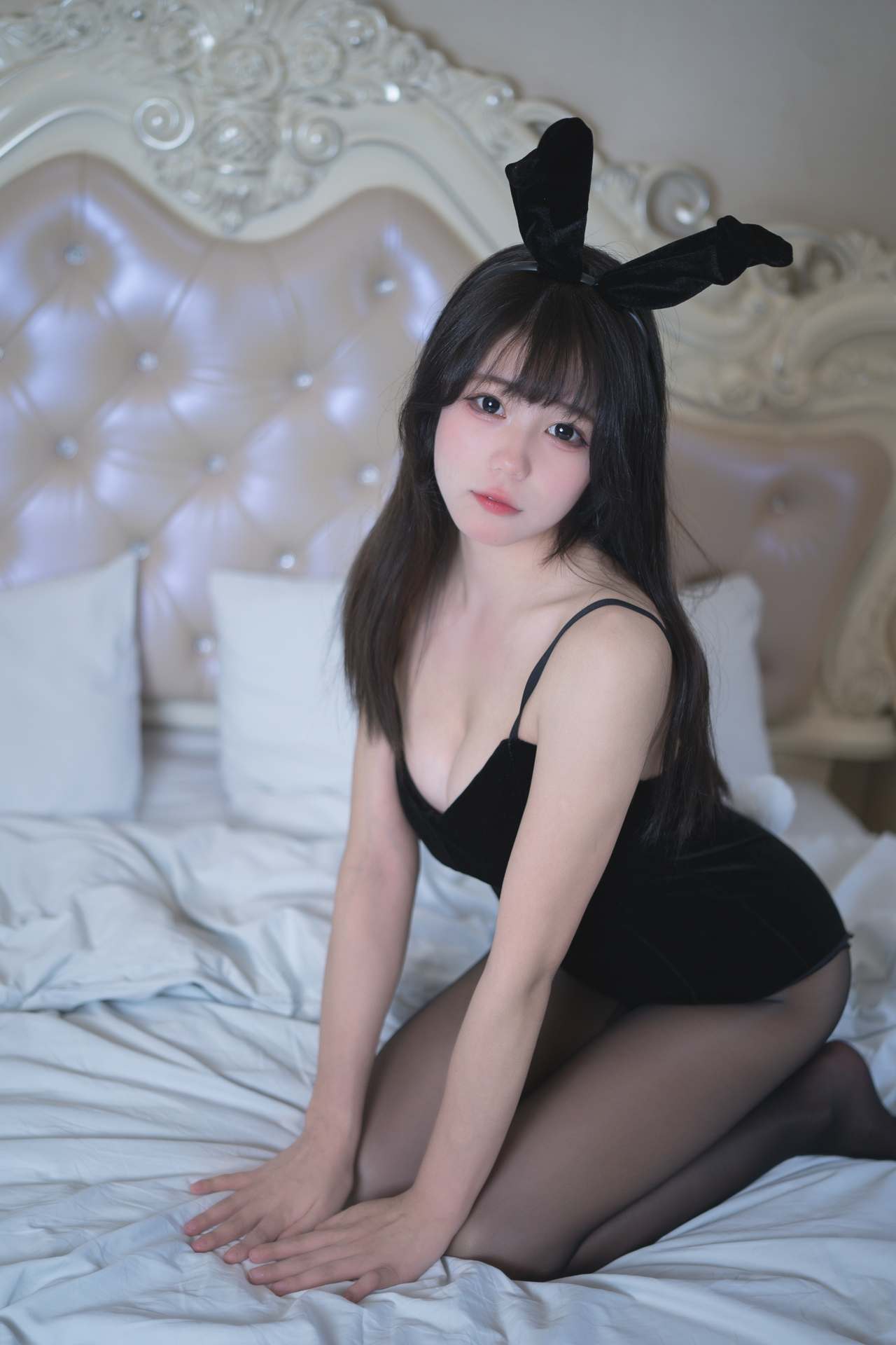 咬一口兔娘night兔女郎