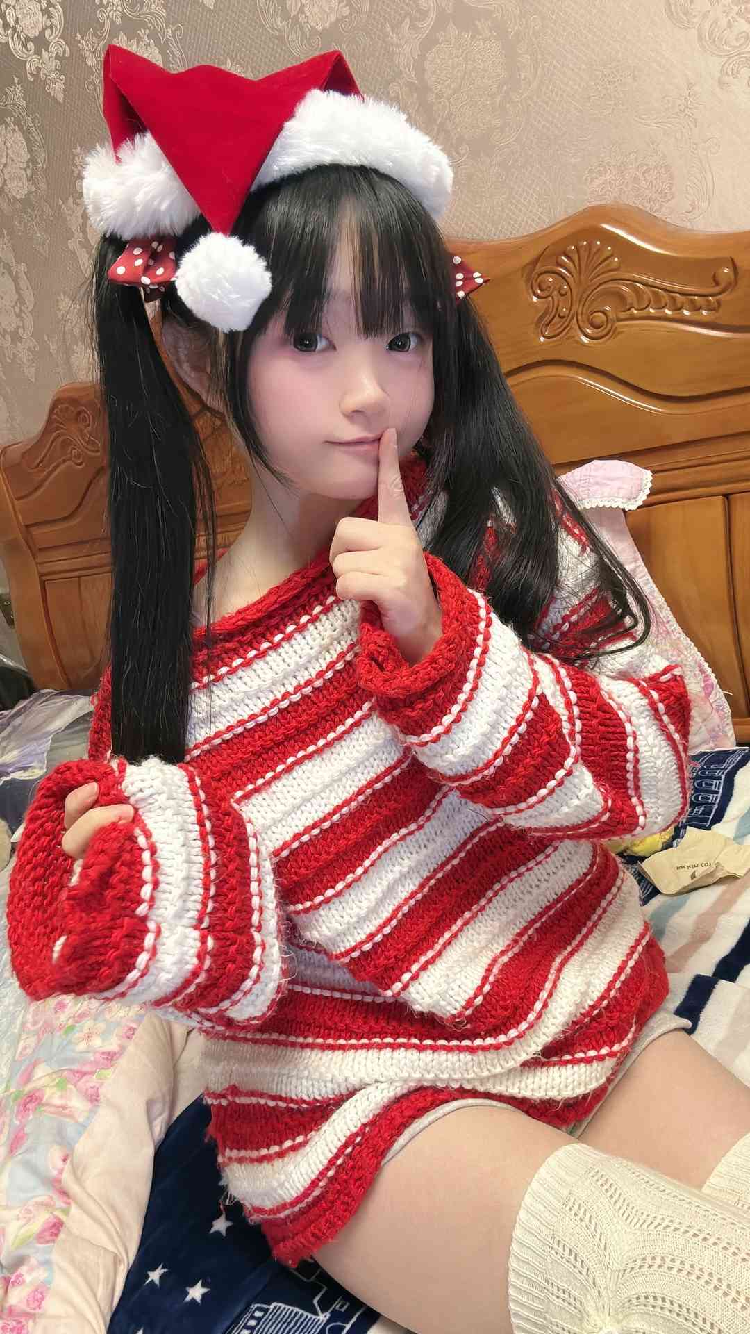 神沢永莉绫蛋糕裙吊带袜汐