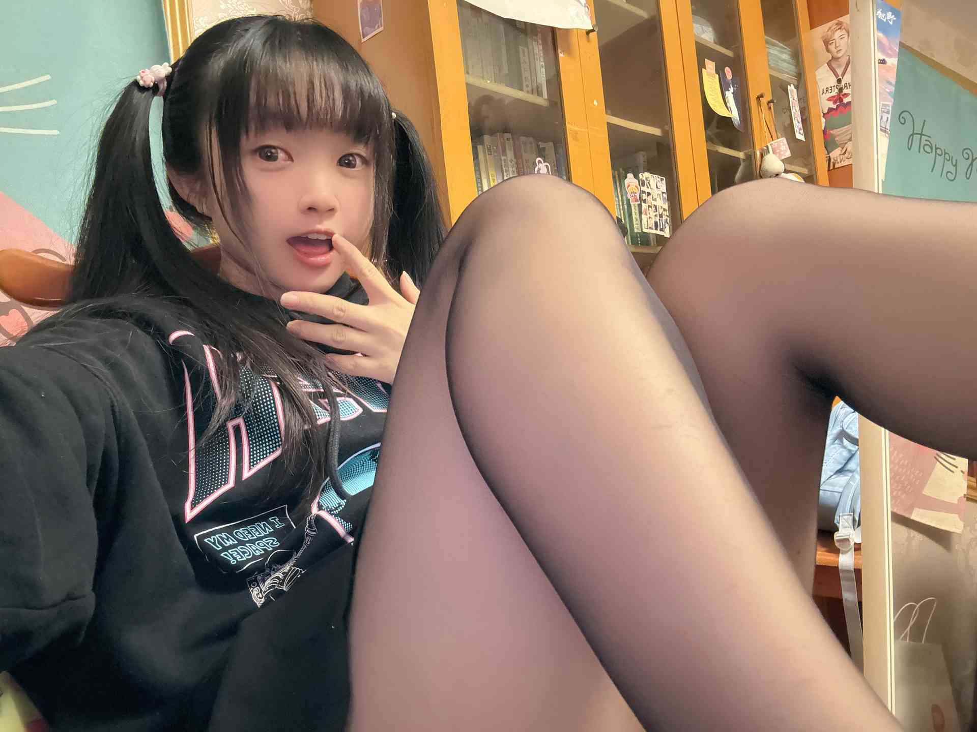 神沢永莉ckt 浴室蓝白泳衣辫子