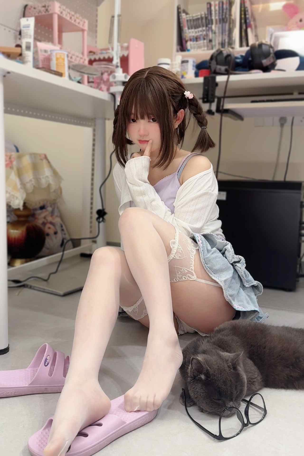 神沢永莉平安夜红色分体式