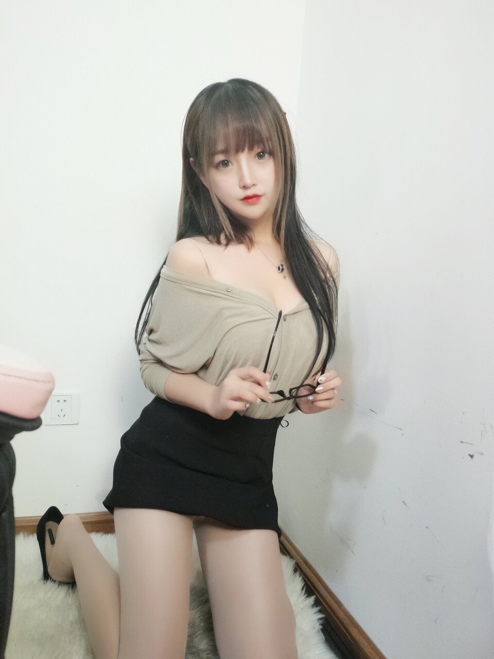 过期米线线喵肉色丝袜