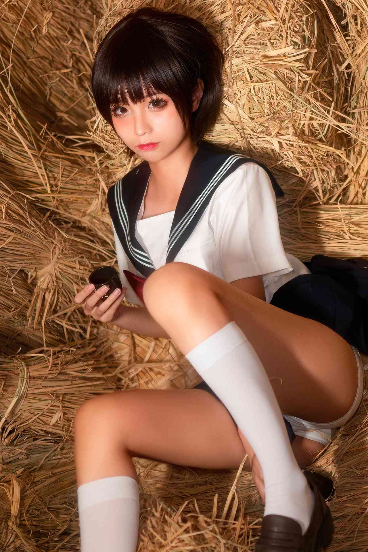 蠢沫沫稻草