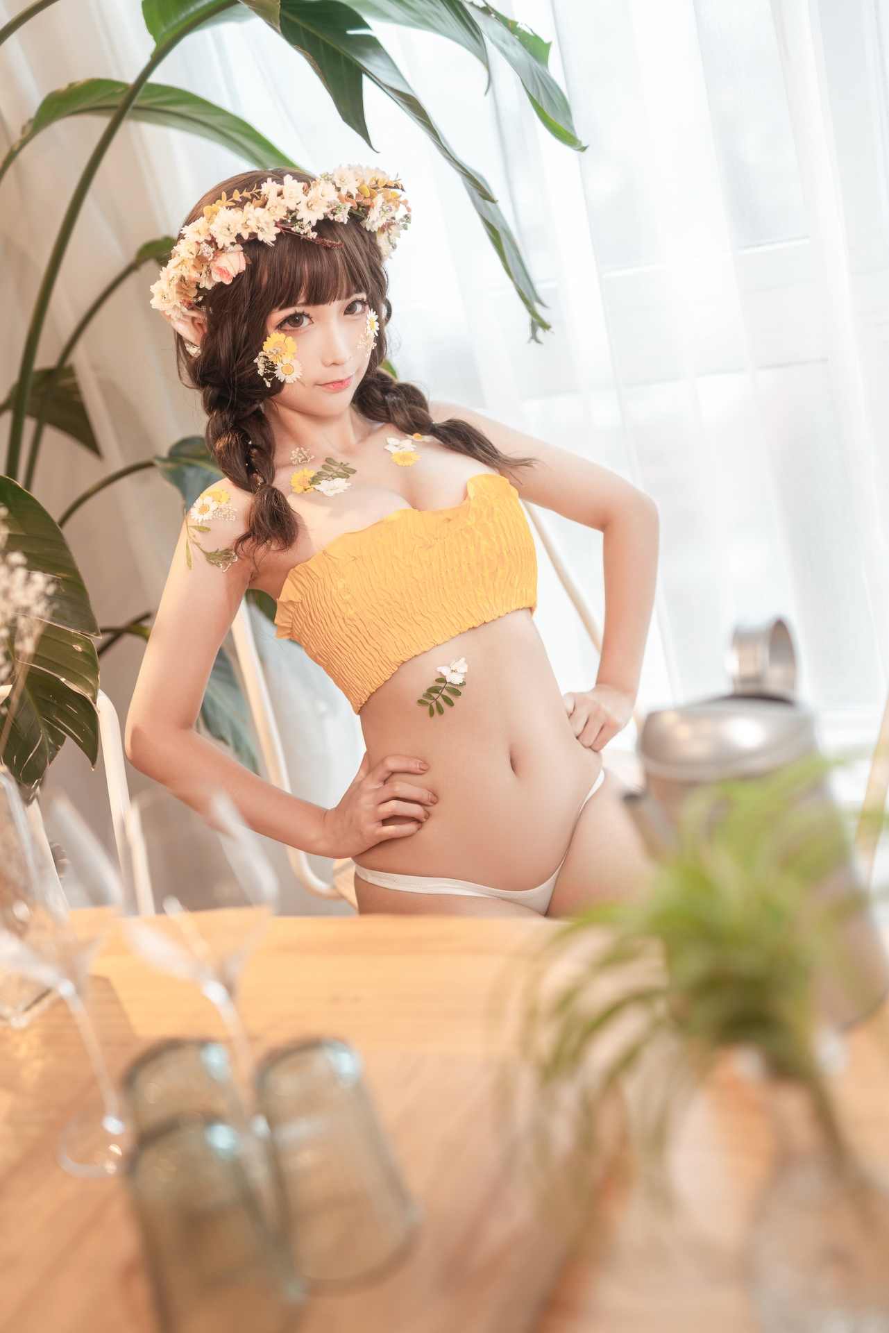 蠢沫沫尖耳国度 花精灵