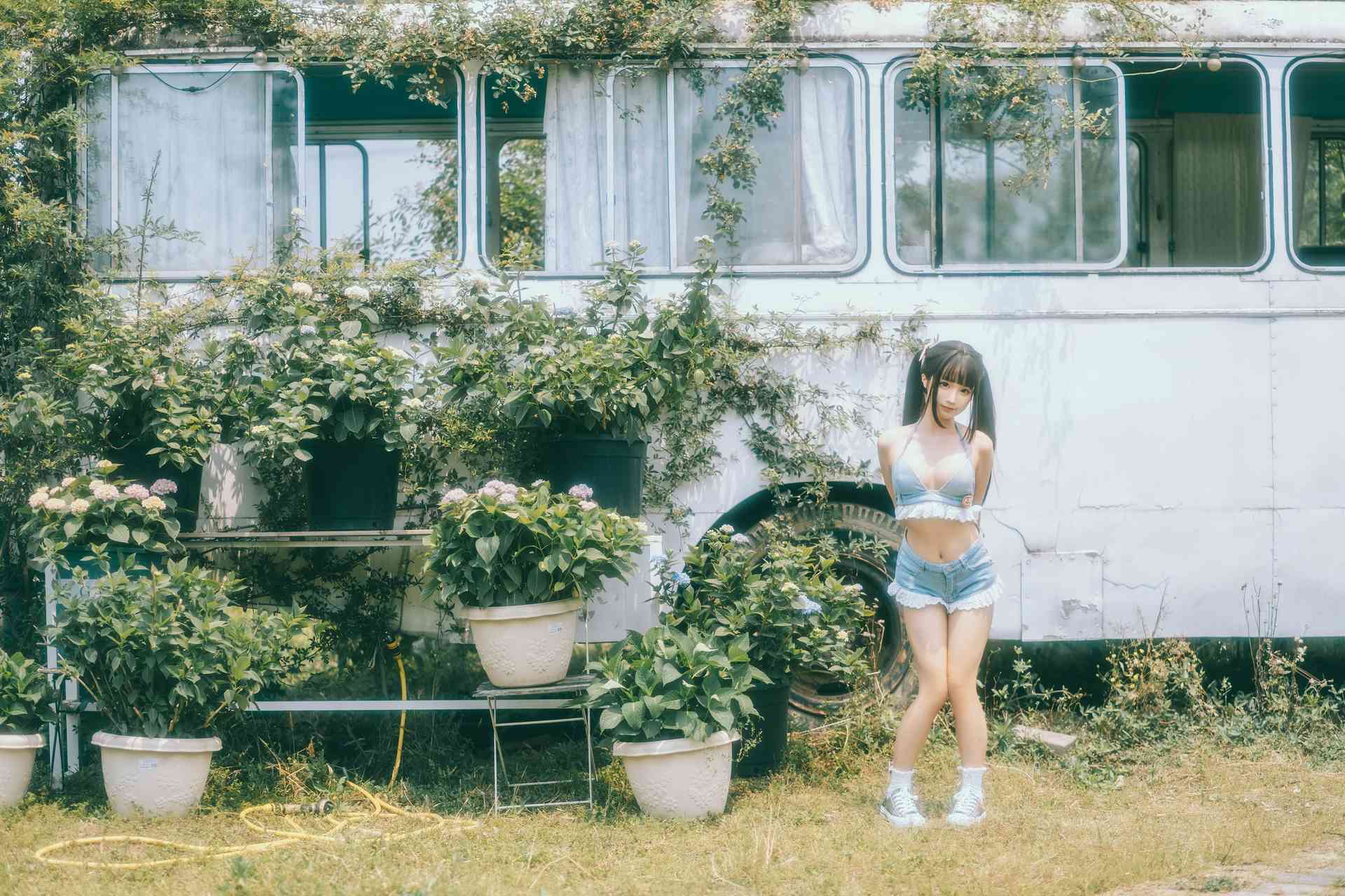 NO.181蠢沫沫大巴房车精彩写真【130P】