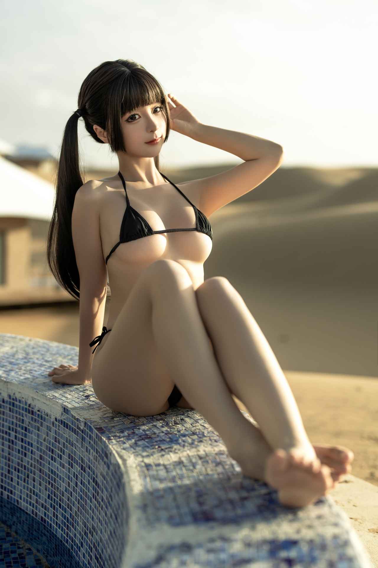 蠢沫沫沙漠比基尼