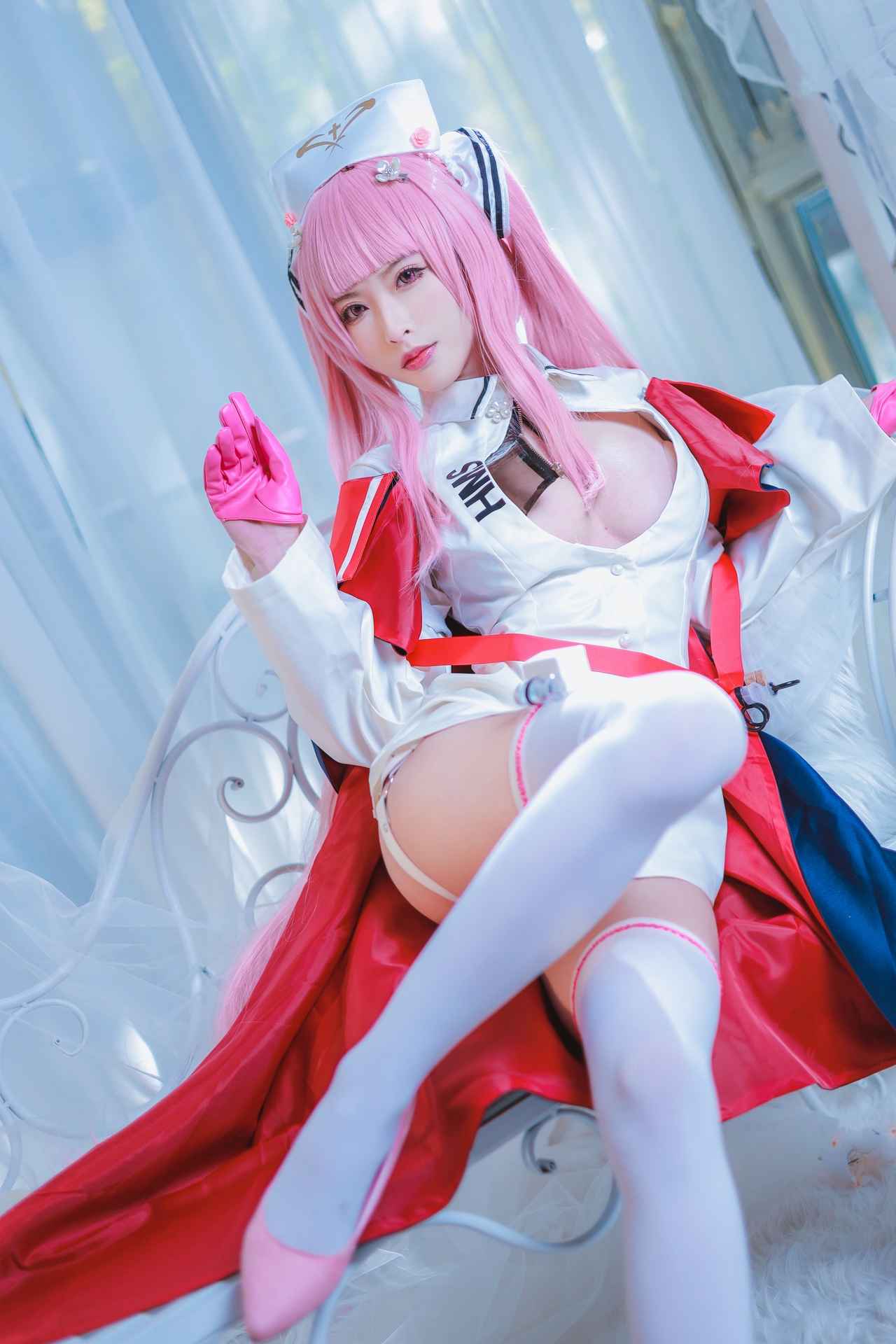 清水由乃英仙座护士服