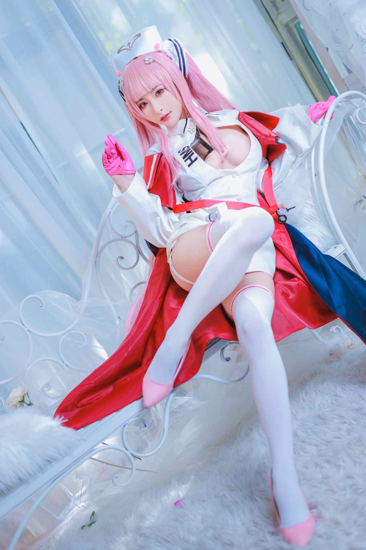 清水由乃英仙座护士服