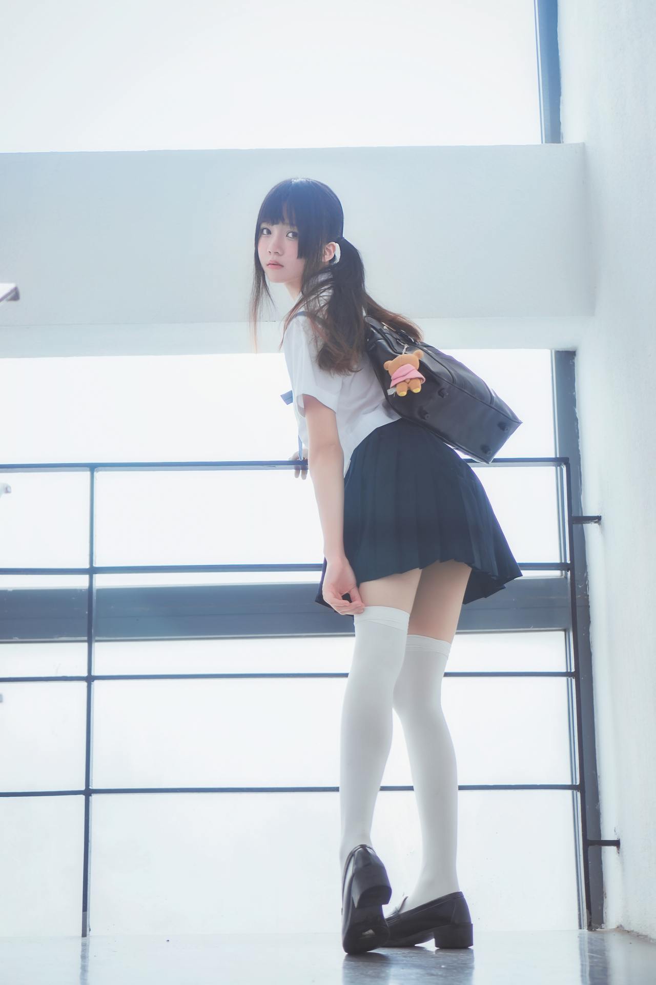 NO.004桜桃喵蓝白水手服绚丽呈现【39P】-可宝主