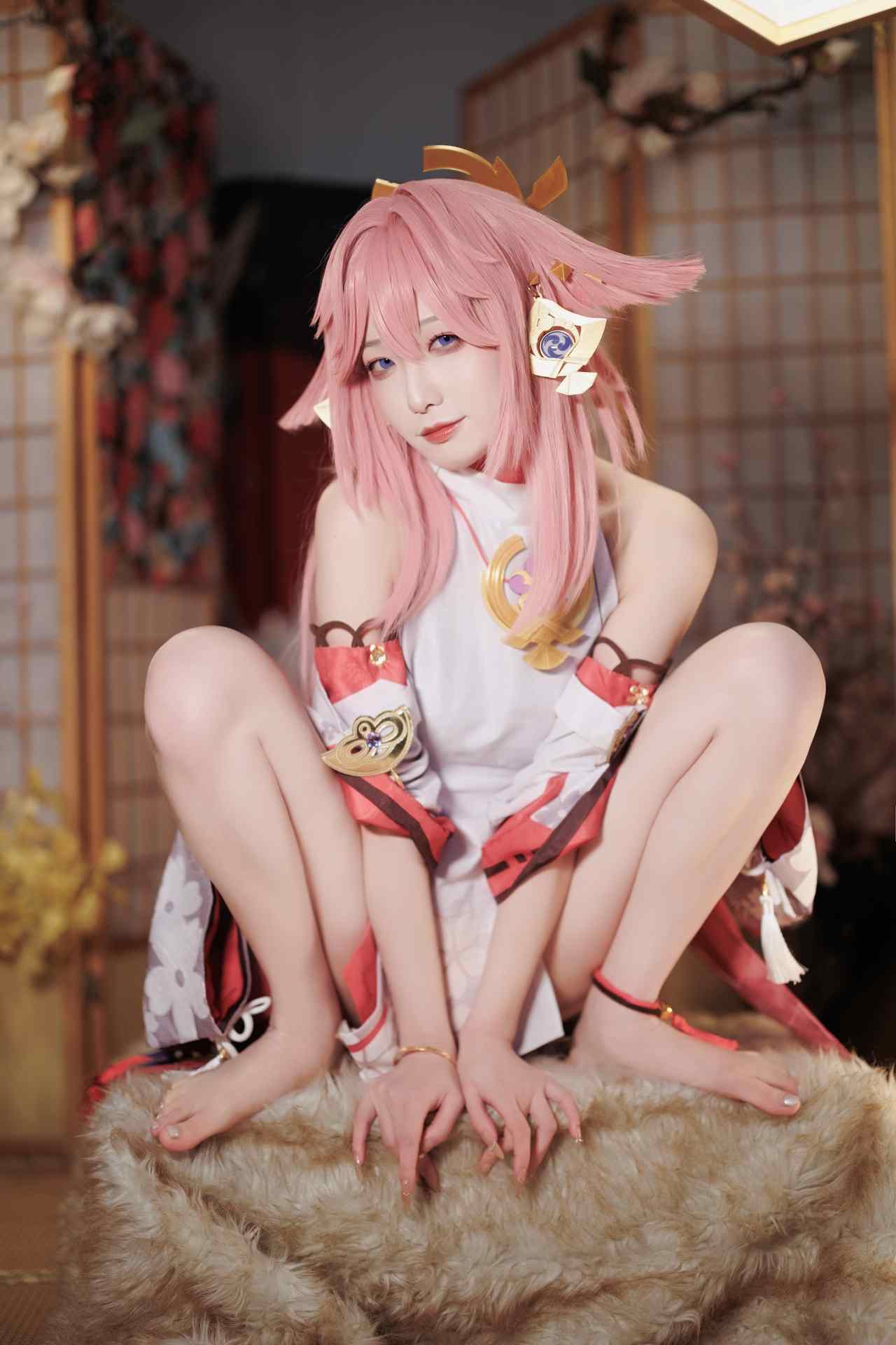 封疆疆八重神子公式