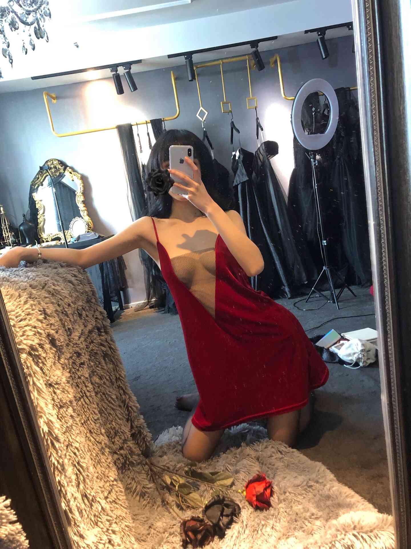 NO.045阿包也是兔娘红丝绒睡衣精美图集【18P】-可宝主