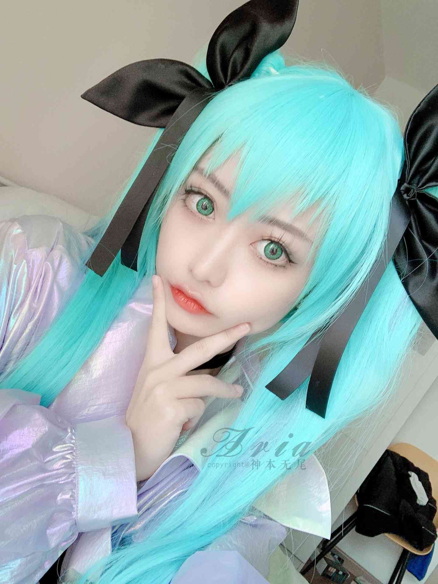 神本无尾初音未来COS MIKU自拍
