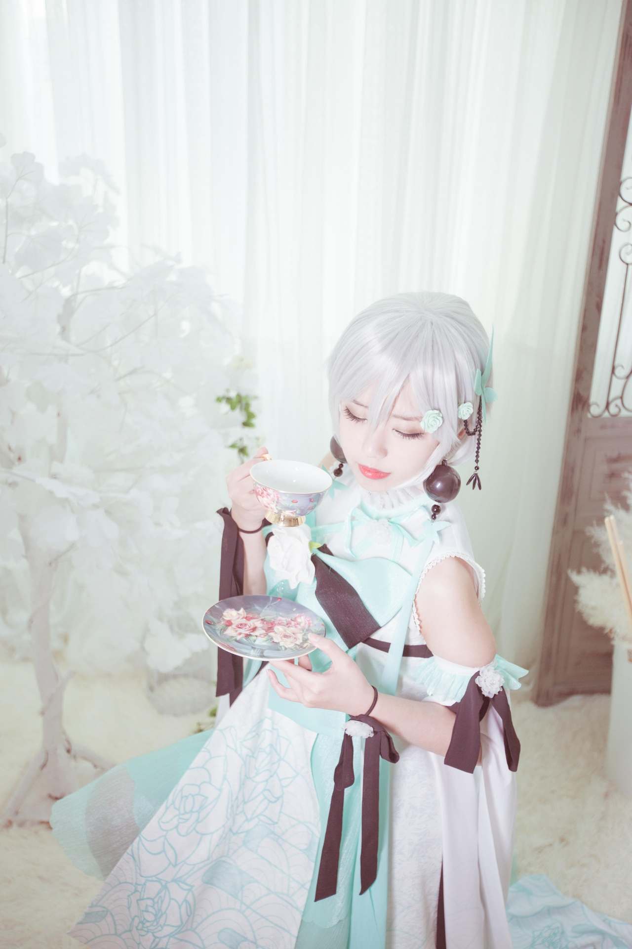 斯文文文文VOCALOID COS洛天依言和
