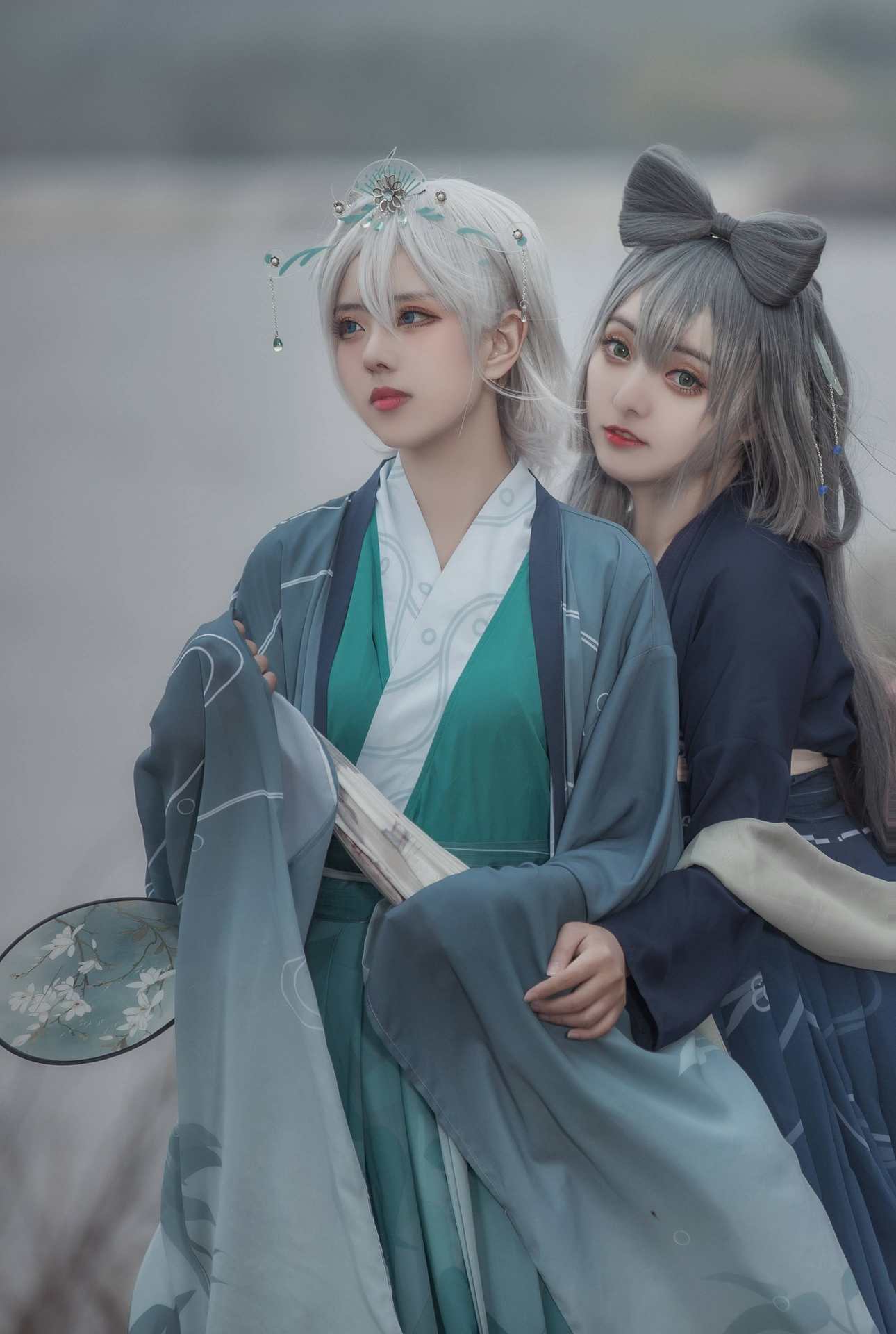 NO.055斯文文文文VOCALOIDCOS洛天依言和乐正绫全景图集【17P】