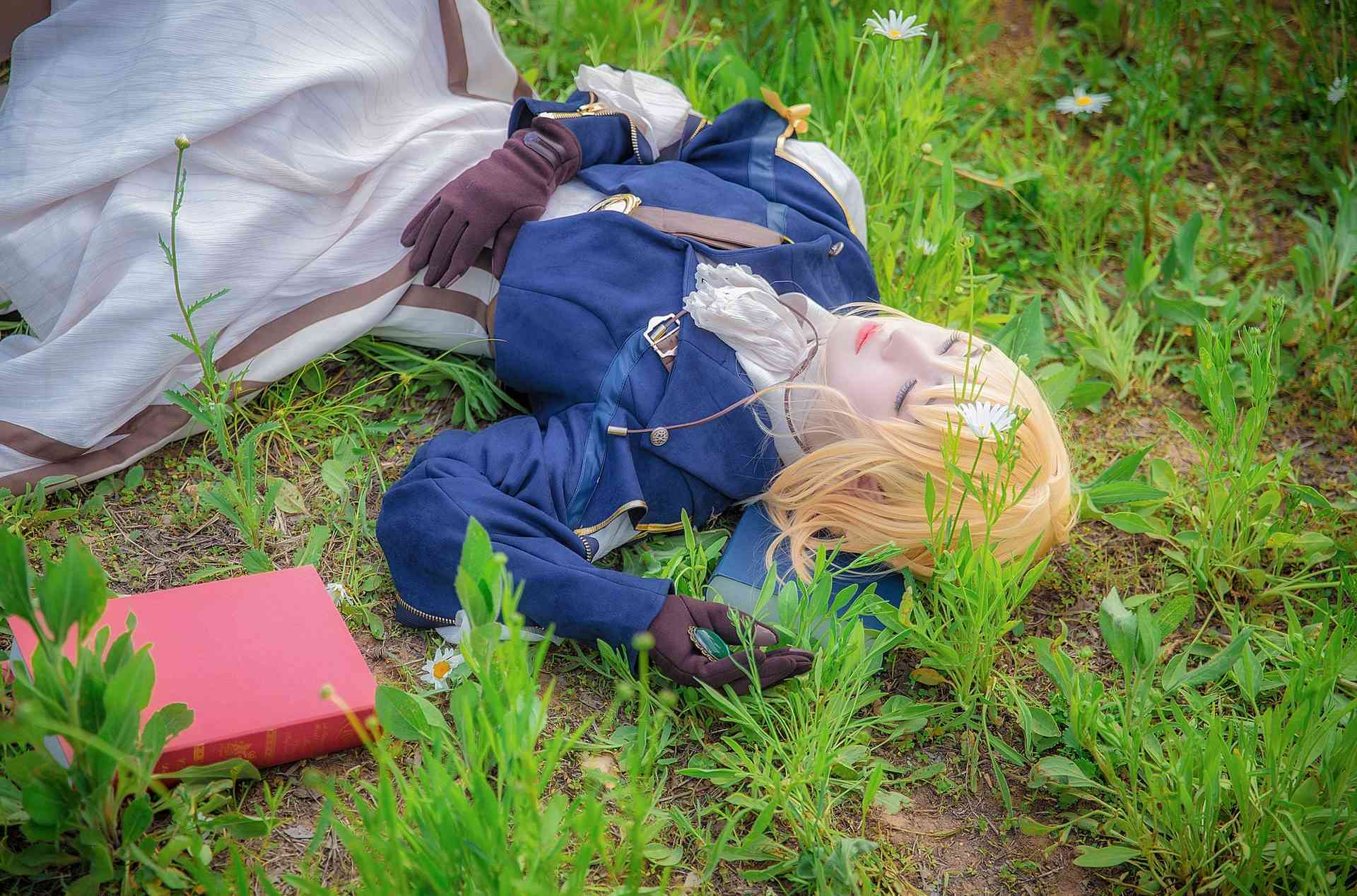 斯文文文文紫罗兰永恒花园COS御姐制服薇尔莉特