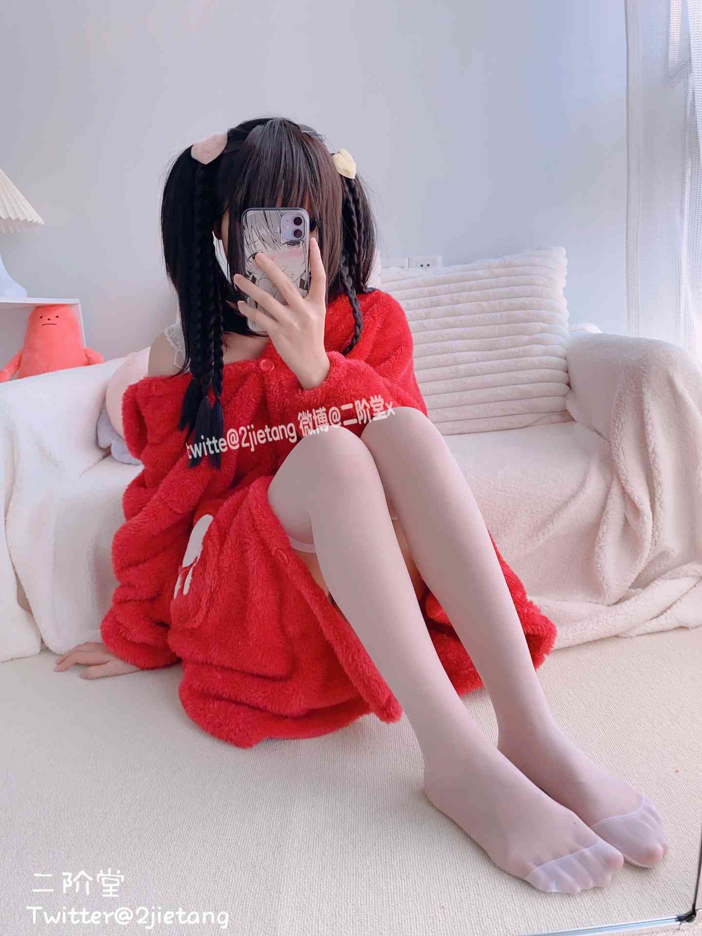 二阶堂x红色熊衣