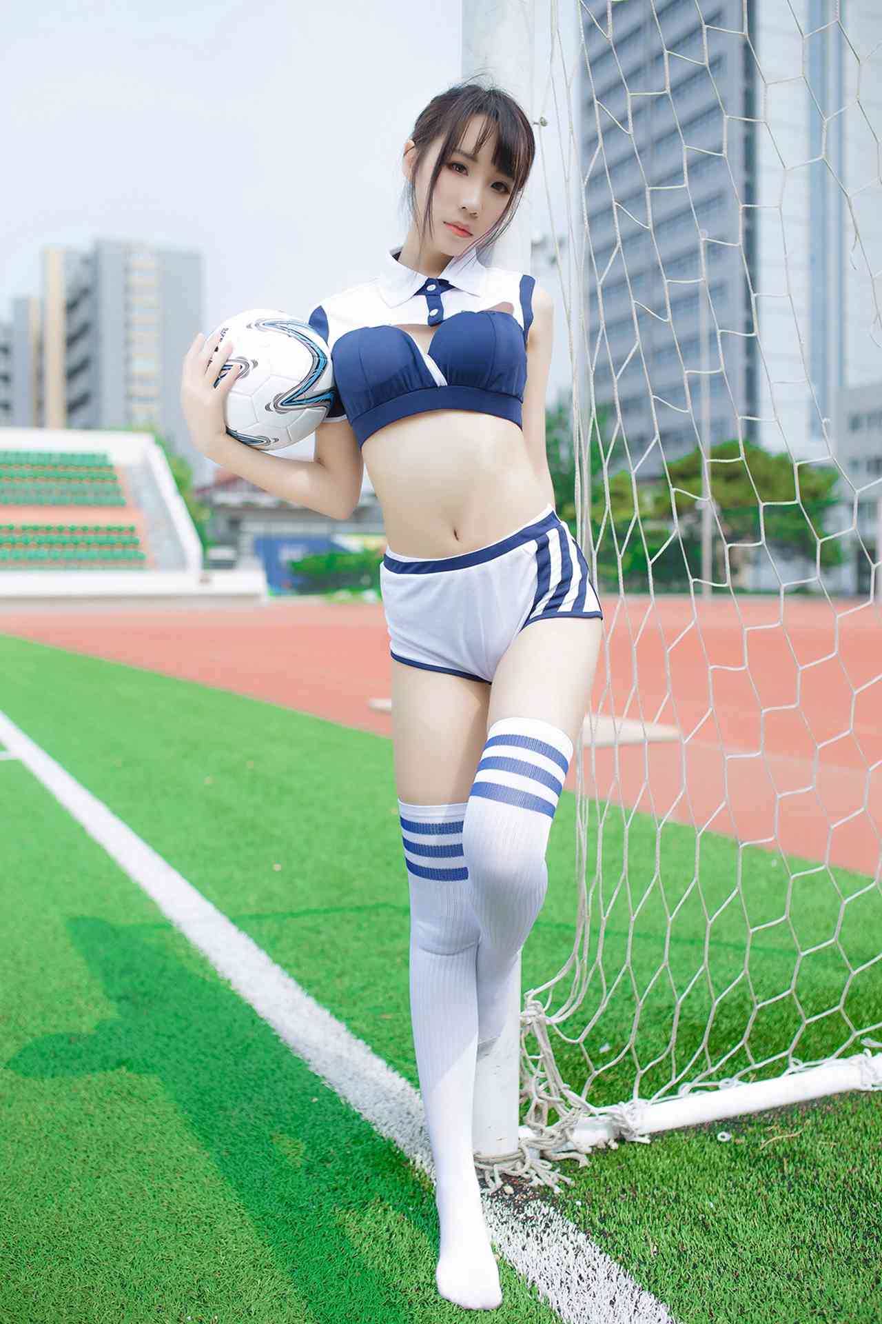 风之领域赛场的足球宝贝