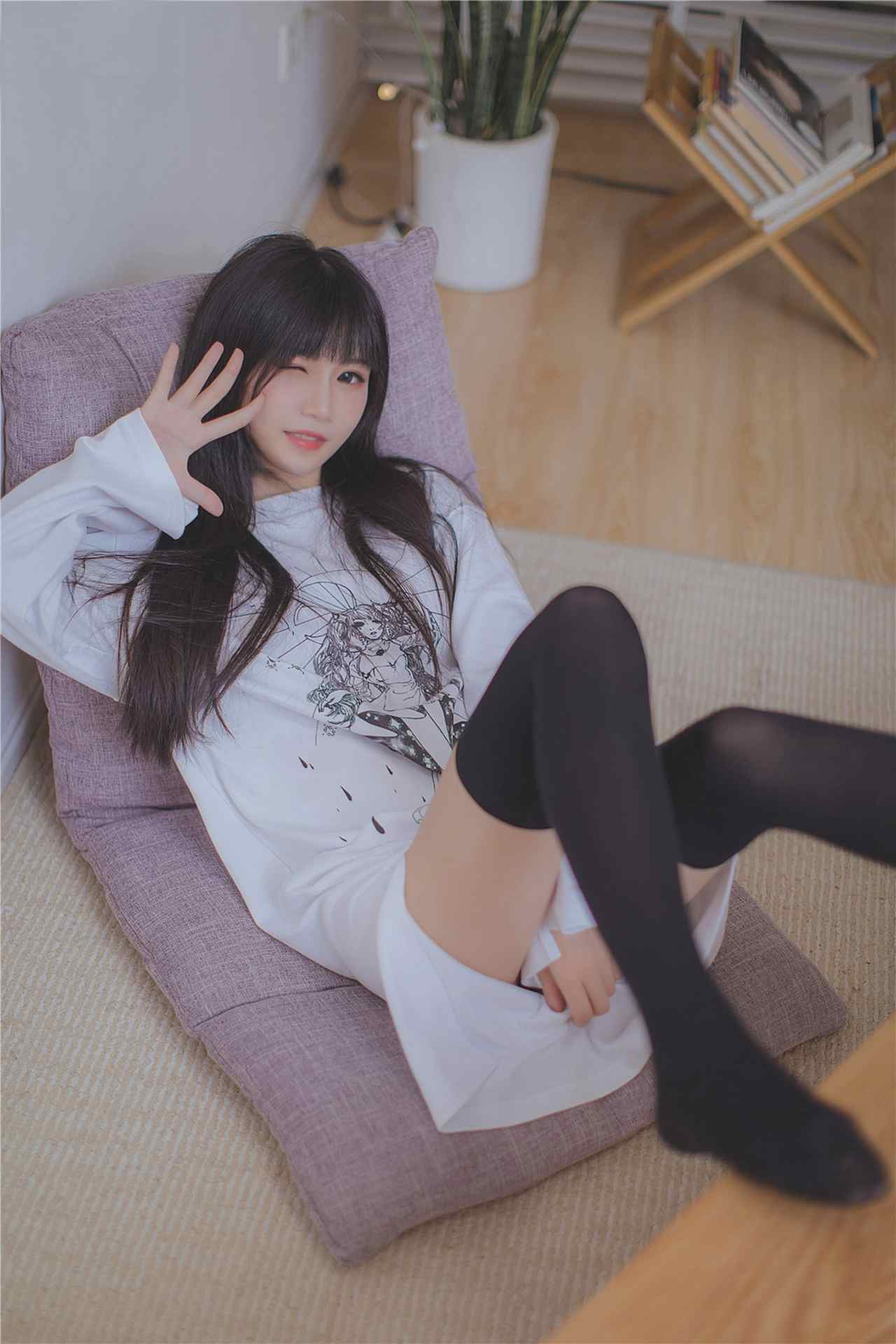 NO.079风之领域长发的黑丝学妹带你在线查看42P精彩作品-可宝主