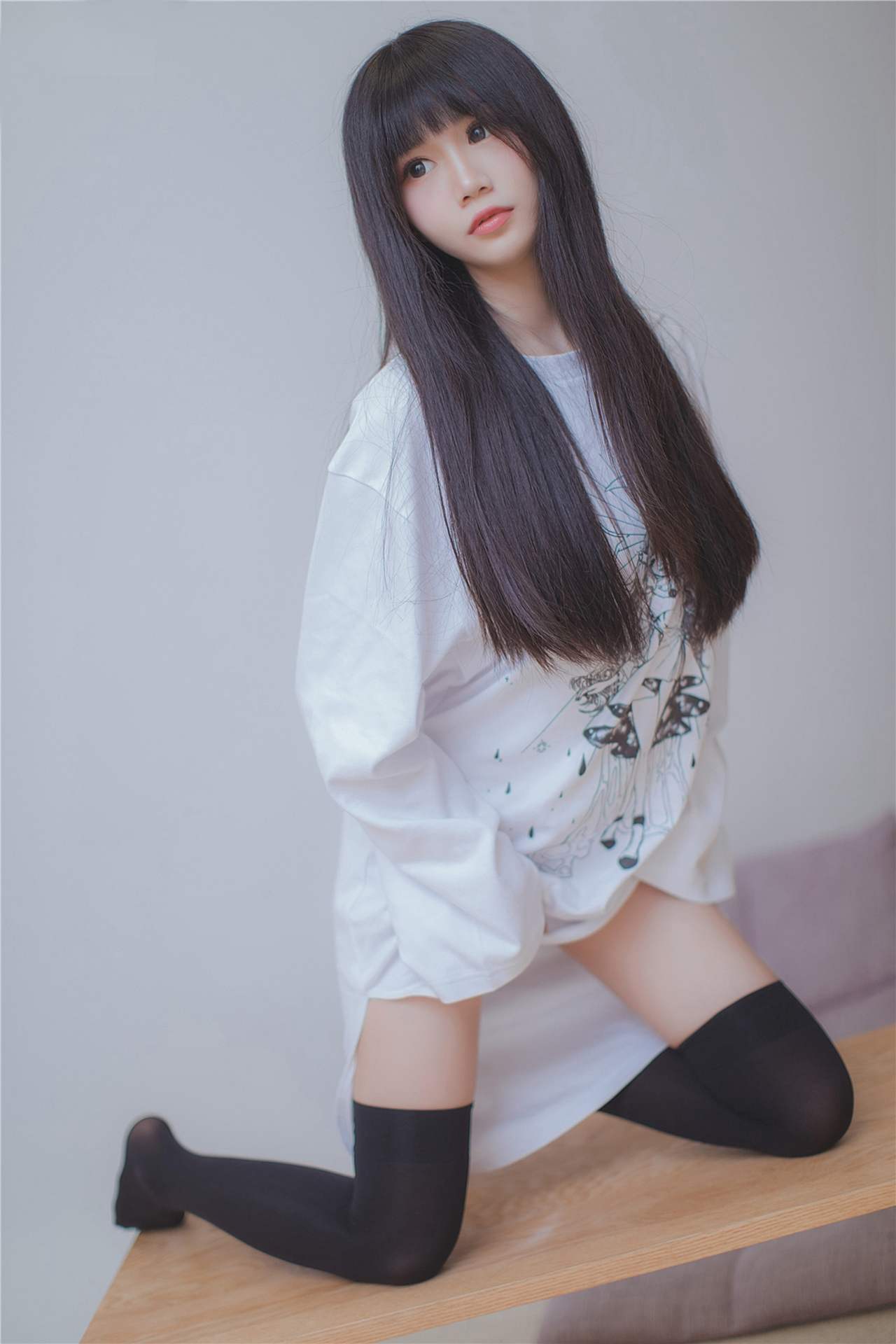 风之领域长发的黑丝学妹