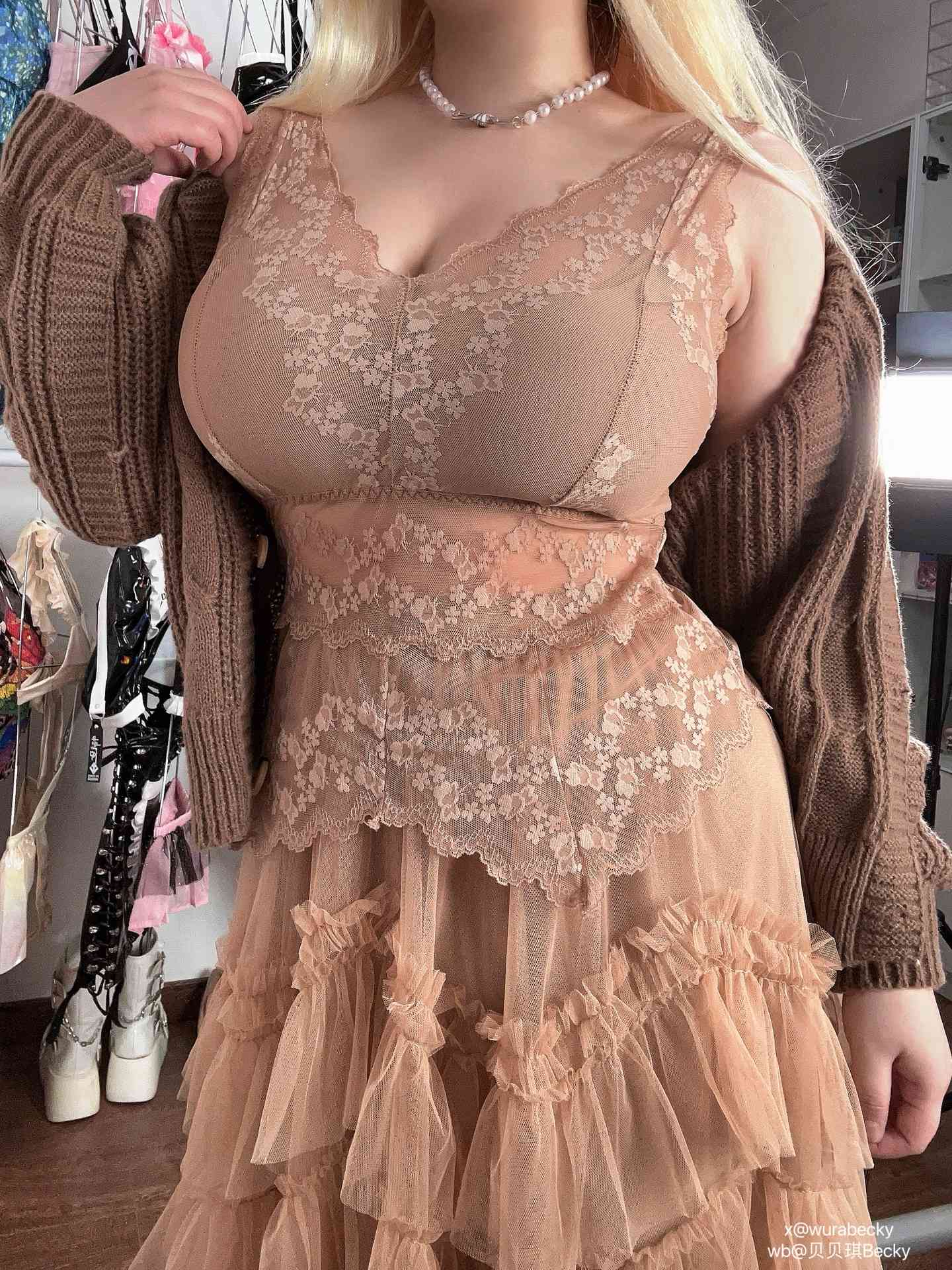 NO.011贝贝琪Becky桃子水袋精彩写真【30P】-可宝主