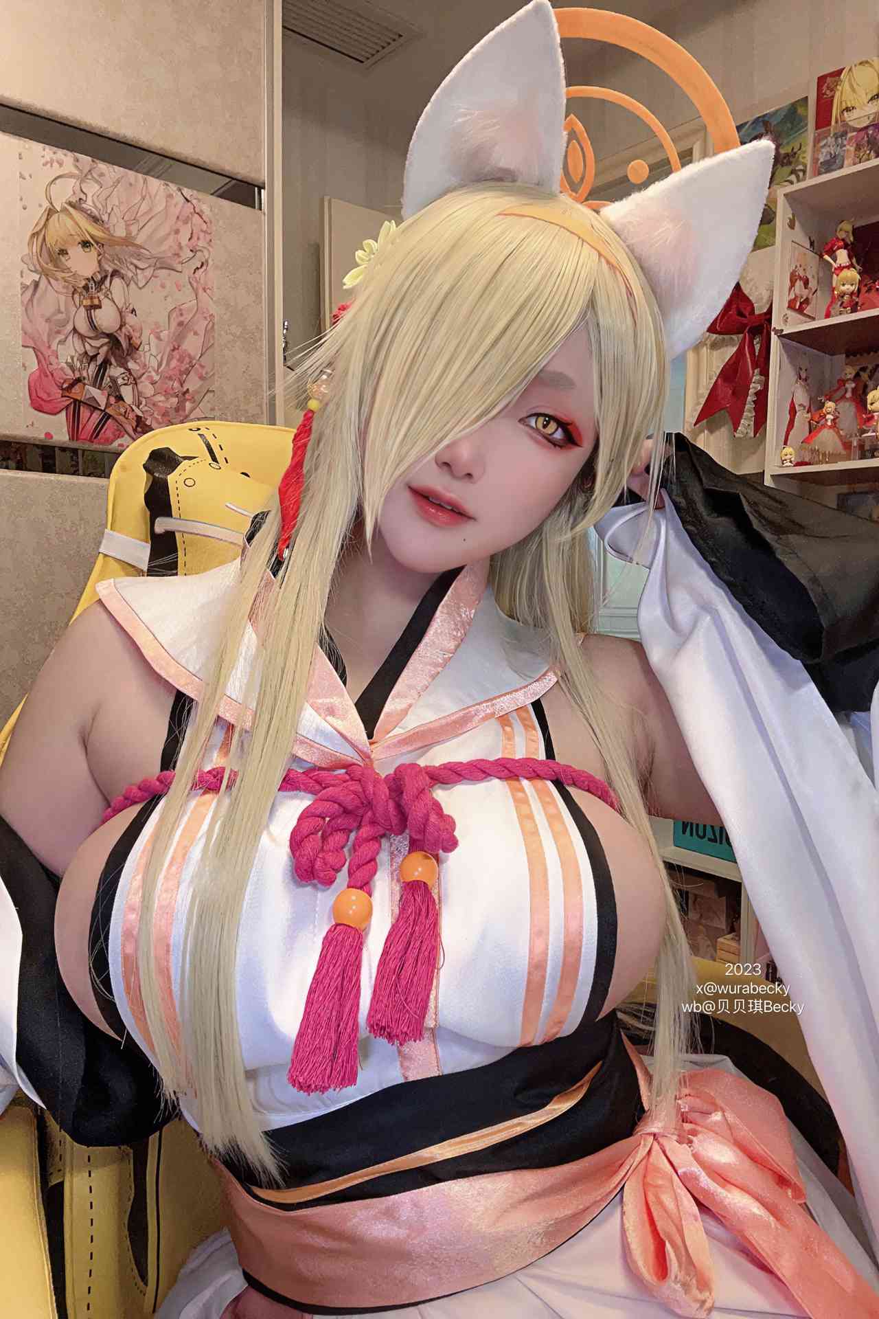 贝贝琪Becky2023年08月 果穗