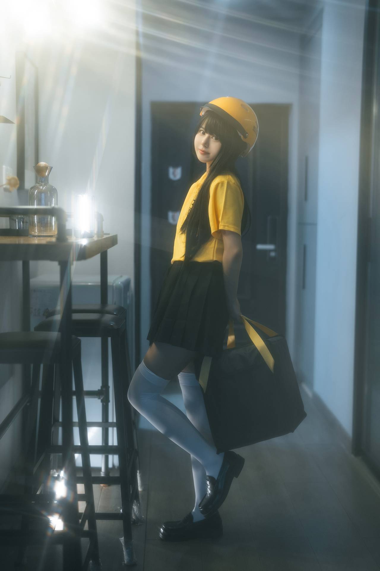 rua阮阮白丝外卖员
