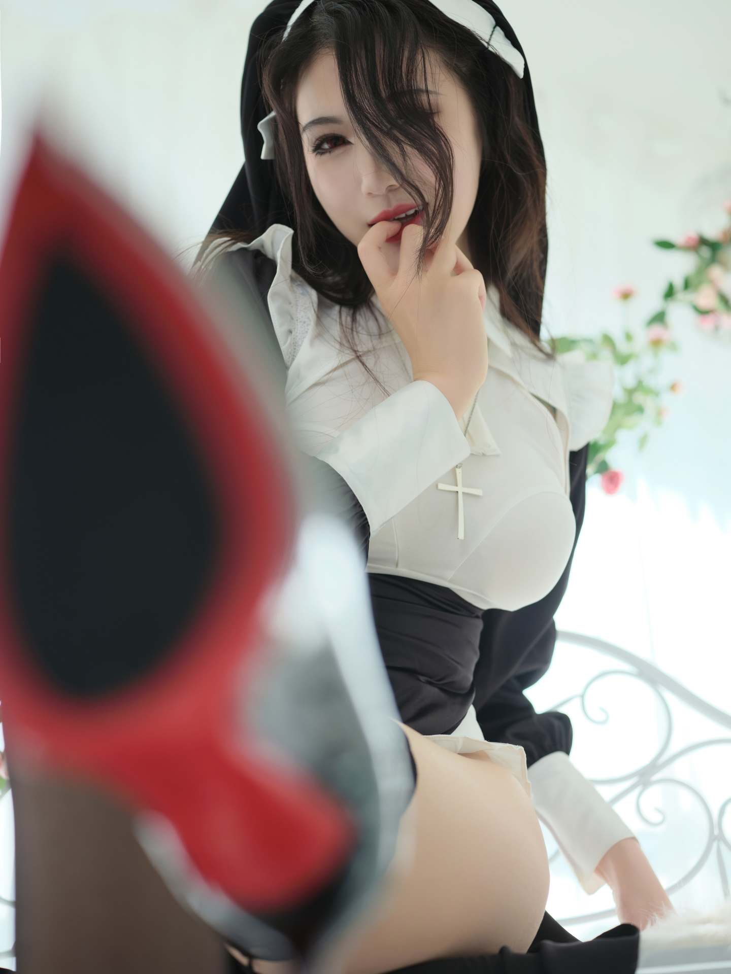 一米八的大梨子修女