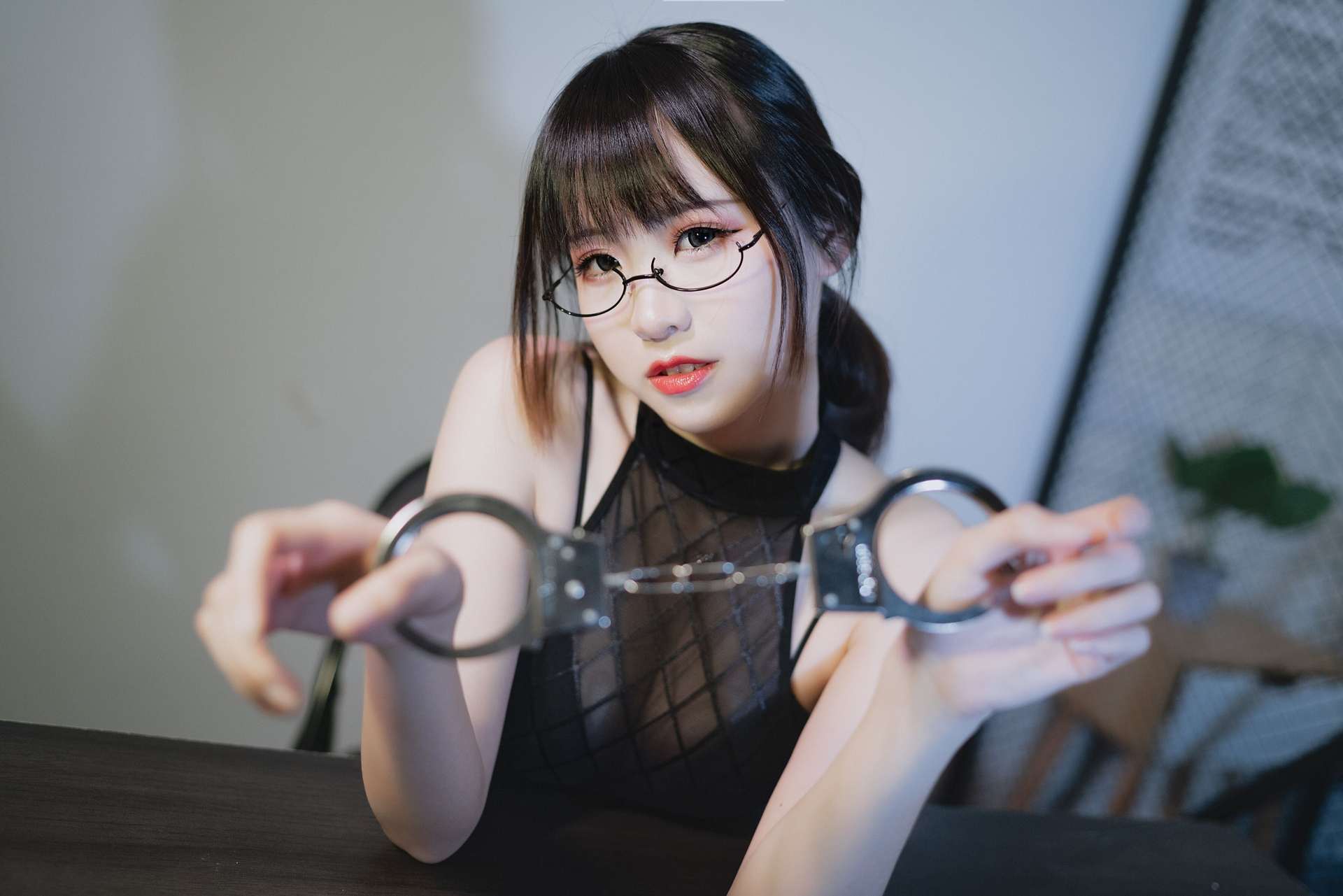 miko酱ww坏女人
