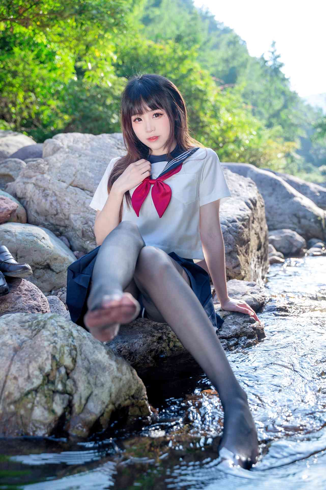 miko酱ww小小溪流