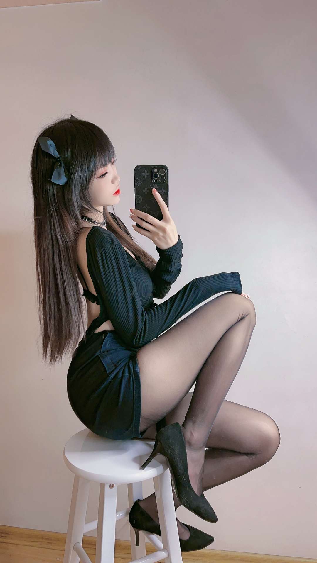 miko酱ww自拍系列mikoの黑丝01