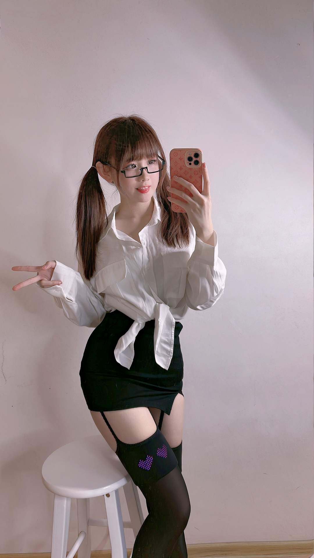 miko酱ww自拍系列mikoの黑丝04
