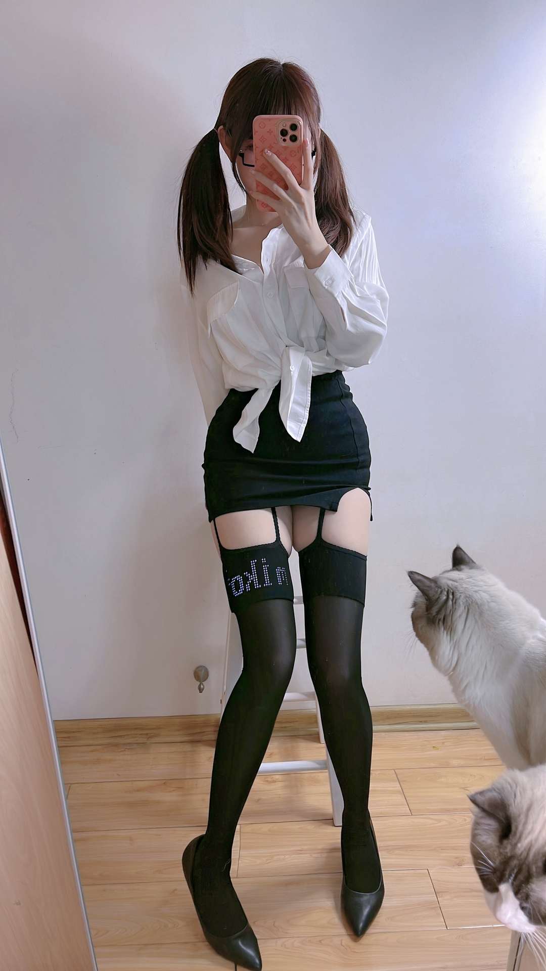 miko酱ww自拍系列mikoの黑丝04