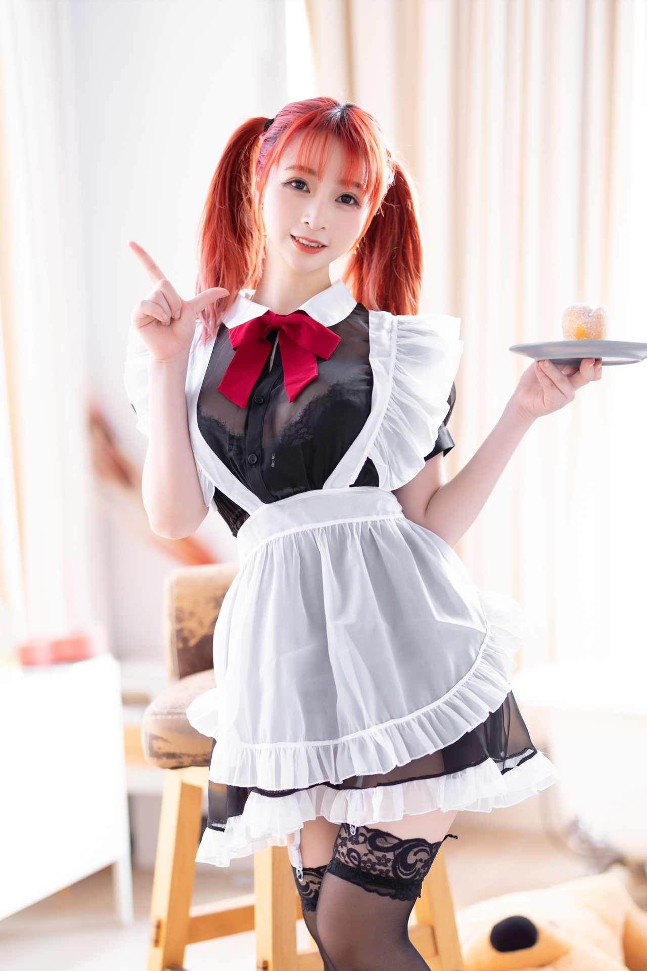 叉子宝宝双马尾透明女仆